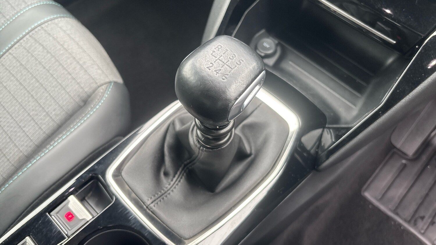 Used Peugeot 2008 2023 for sale - 78054157: Photo 13