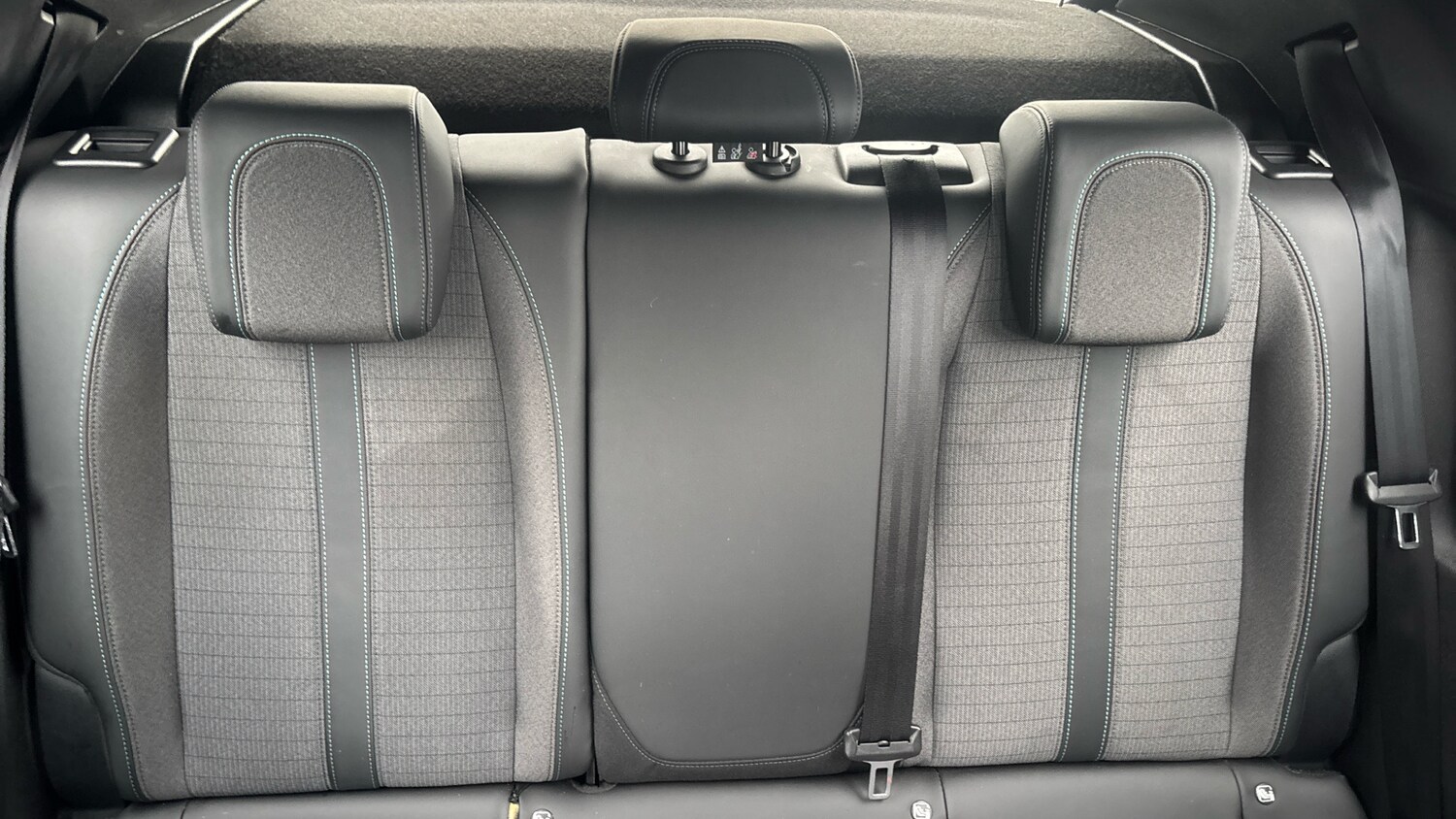 Used Peugeot 2008 2023 for sale - 78054157: Photo 15