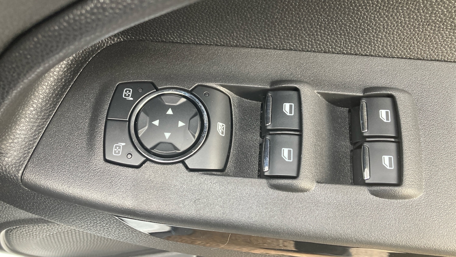 Used Ford Ecosport 2023 for sale - 76924221: Photo 21