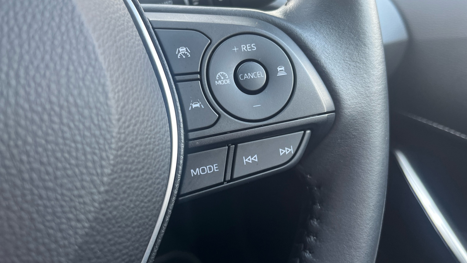 Used Toyota Corolla 2023 for sale - 77272181: Photo 30