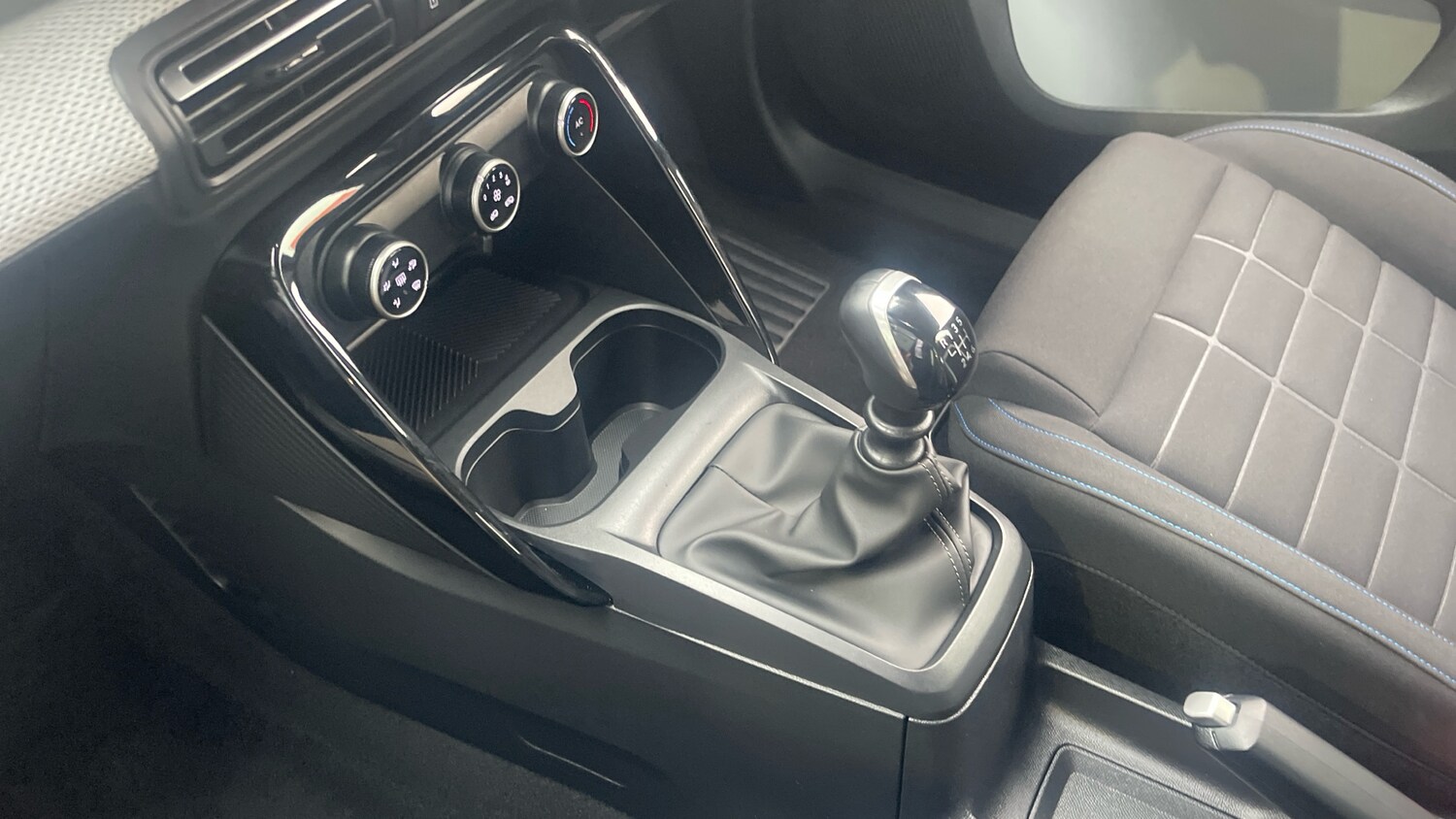 Used Citroen C3 2025 for sale - 76588963: Photo 13