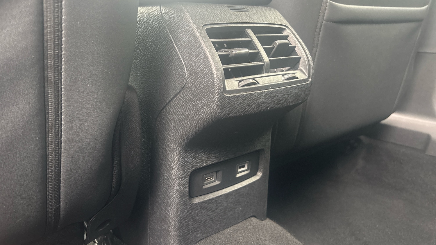 Used Citroen C4 2024 for sale - 77883900: Photo 22