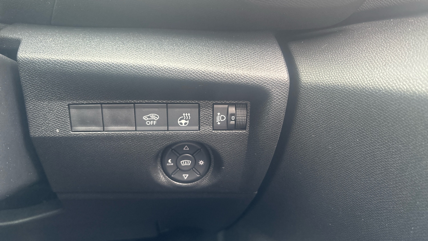 Used Citroen C4 2024 for sale - 77883900: Photo 32