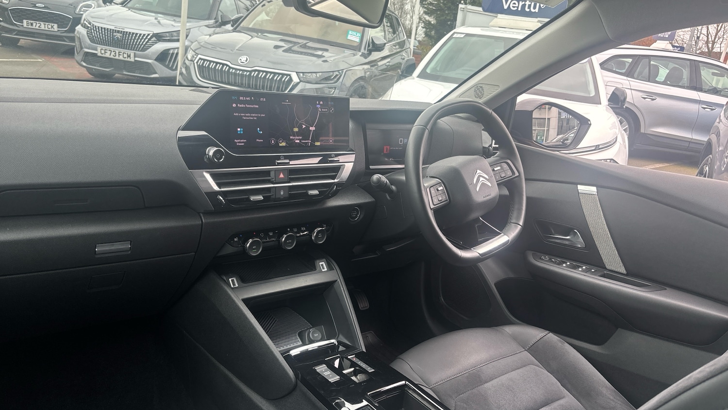 Used Citroen C4 2024 for sale - 77883900: Photo 9