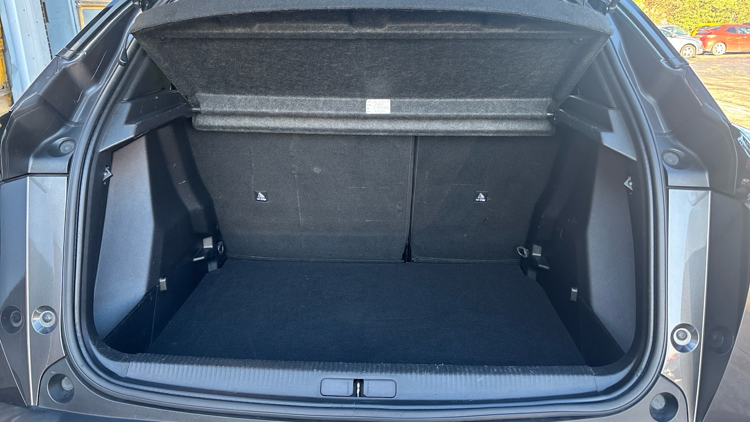 Used Peugeot 2008 2020 for sale - 77272185: Photo 4