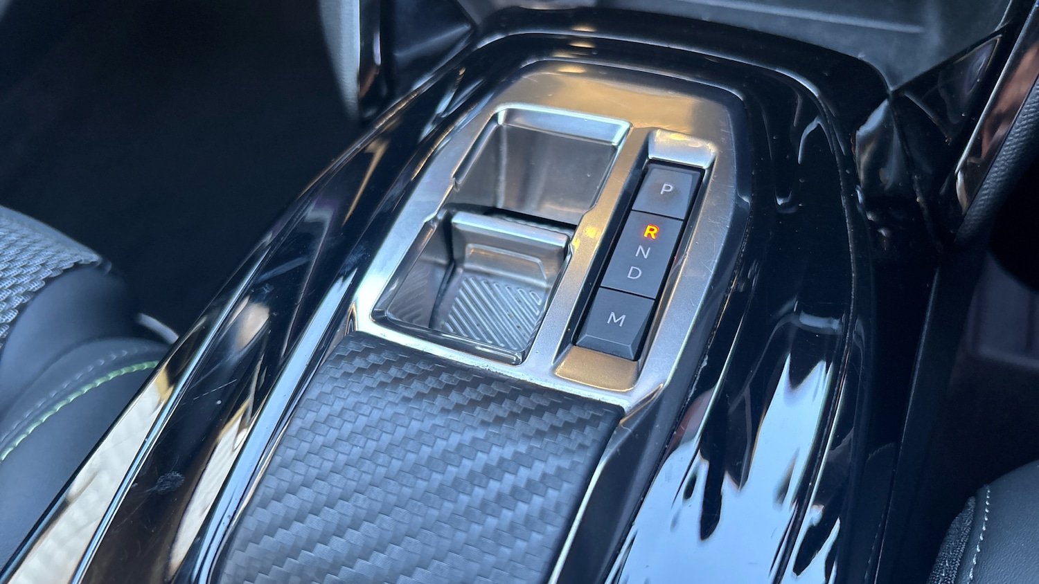 Used Peugeot 2008 2023 for sale - 77272119: Photo 26