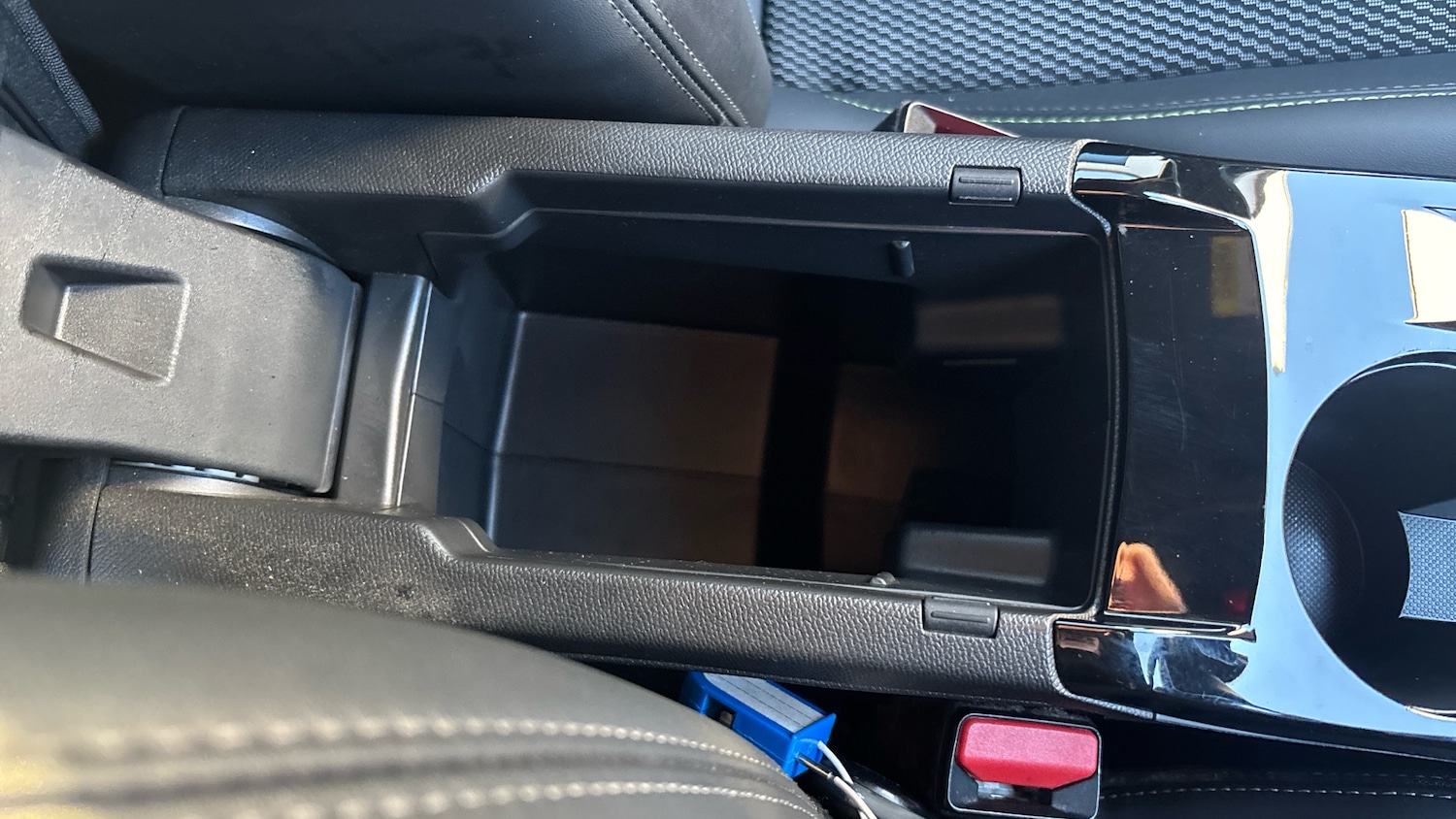 Used Peugeot 2008 2023 for sale - 77272119: Photo 29