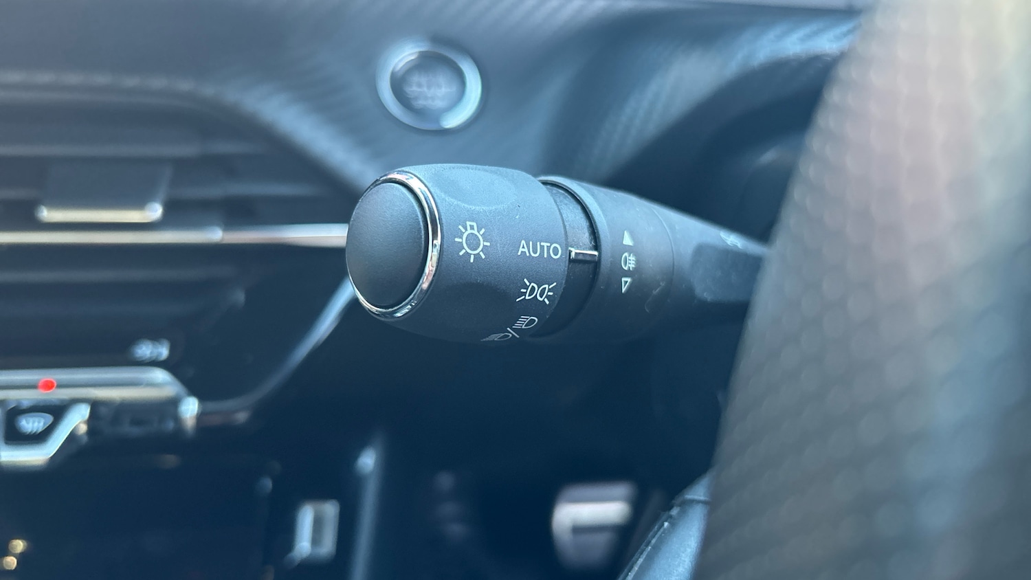 Used Peugeot 2008 2023 for sale - 77272119: Photo 36