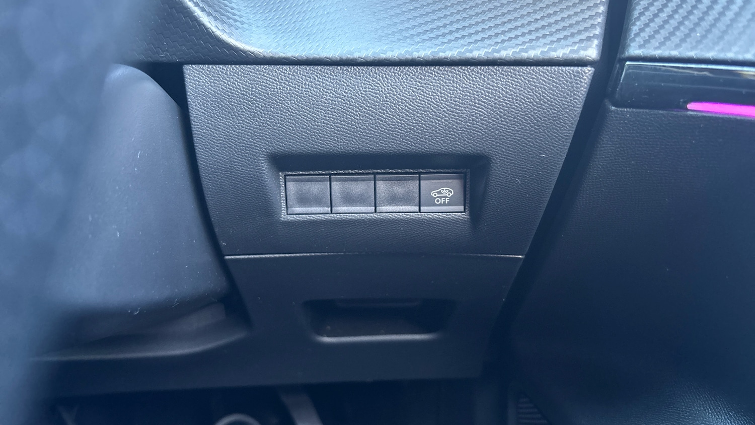 Used Peugeot 2008 2023 for sale - 77272119: Photo 38