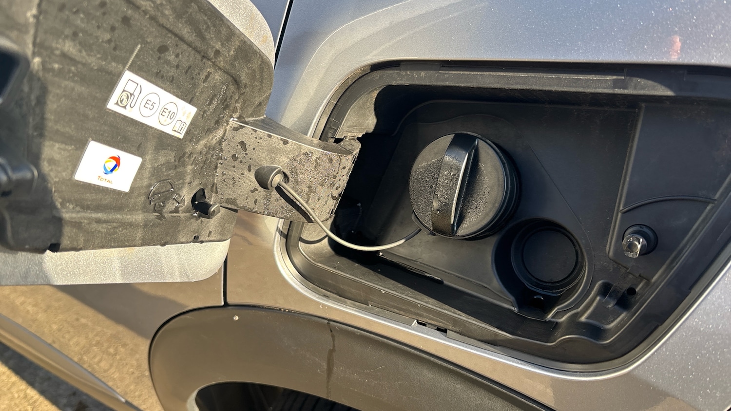 Used Peugeot 2008 2023 for sale - 77272119: Photo 42