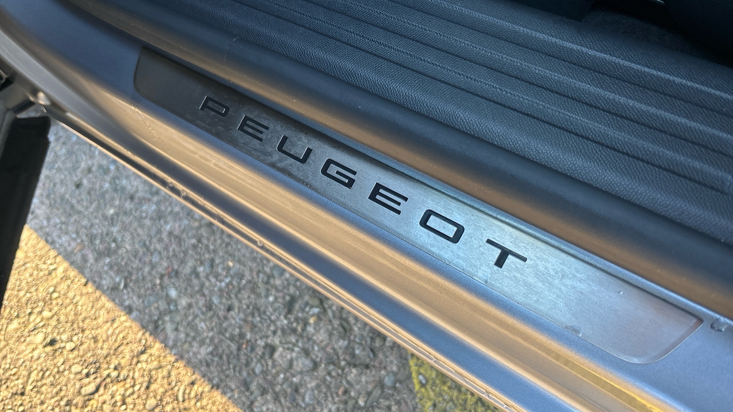 Used Peugeot 2008 2023 for sale - 77272119: Photo 8