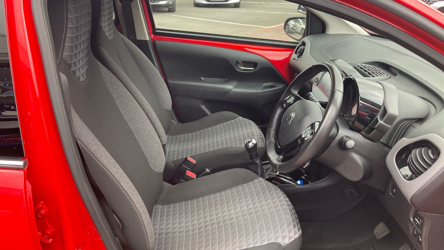 Used Peugeot 108 2021 for sale - 77864535: Photo 8