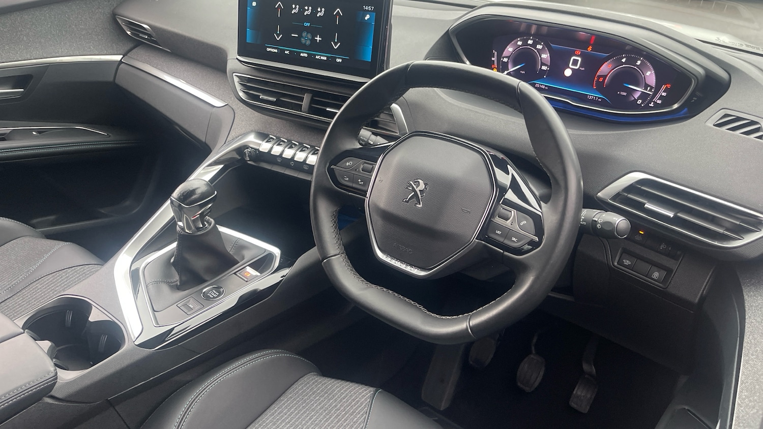 Used Peugeot 3008 2022 for sale - 76777184: Photo 11