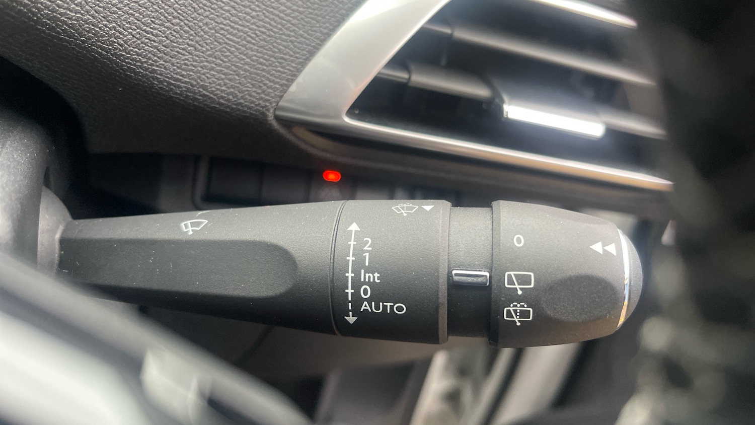 Used Peugeot 3008 2022 for sale - 76777184: Photo 36