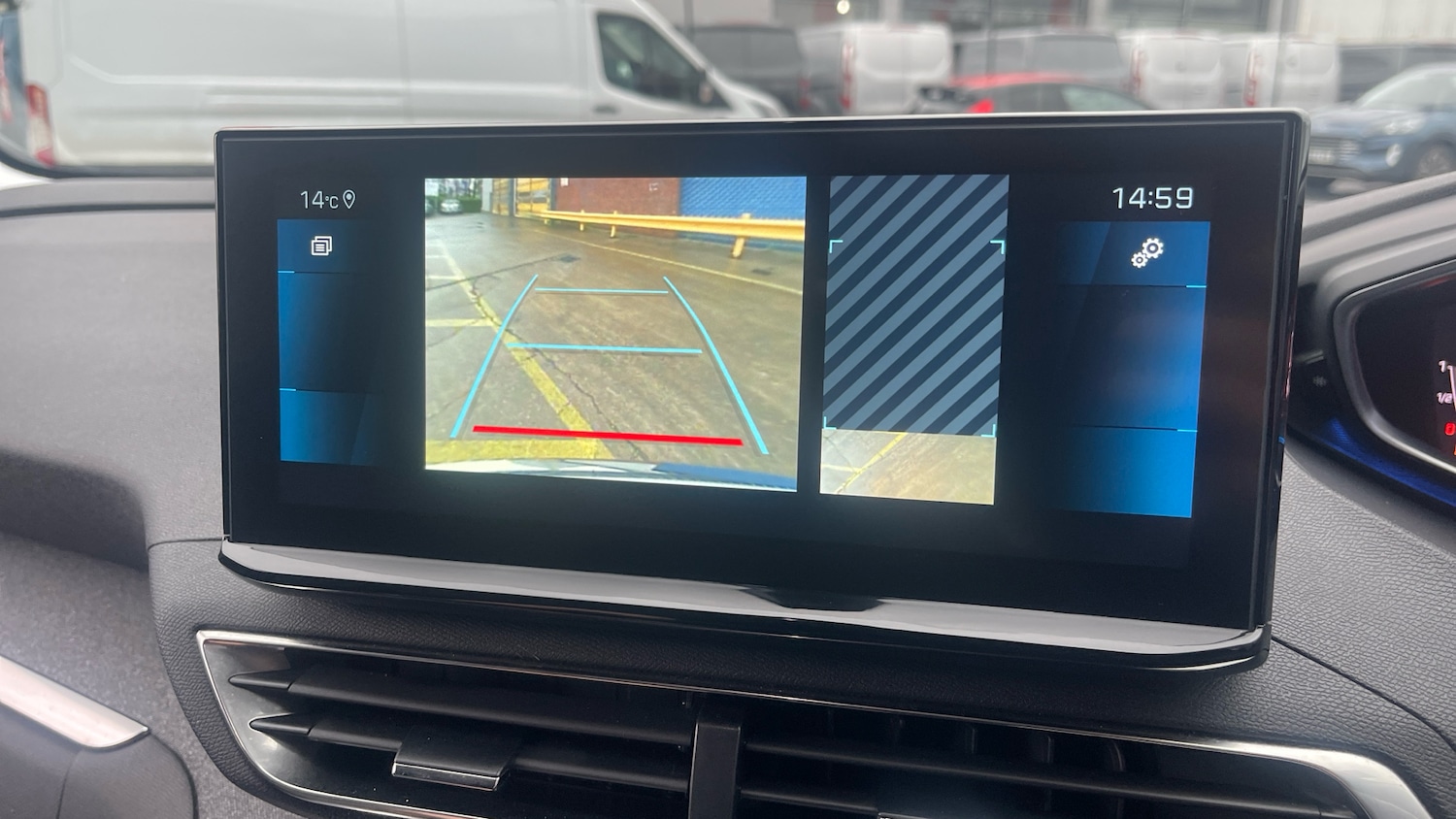 Used Peugeot 3008 2022 for sale - 76777184: Photo 42