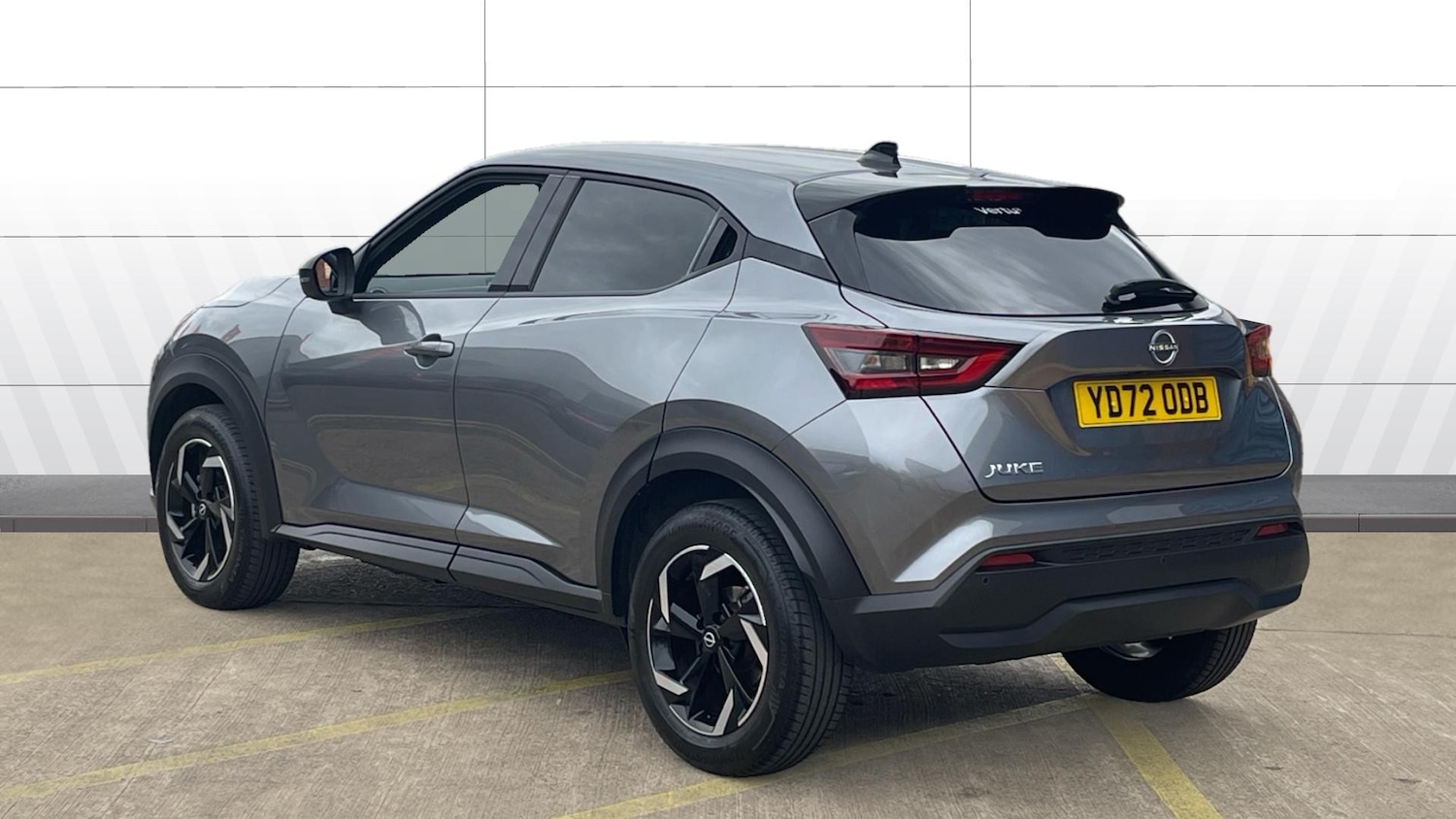 Used Nissan Juke 2022 for sale - 76401898: Photo 2