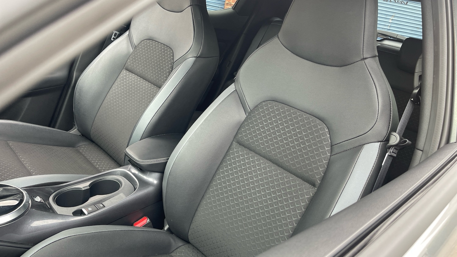 Used Nissan Juke 2022 for sale - 76401898: Photo 28