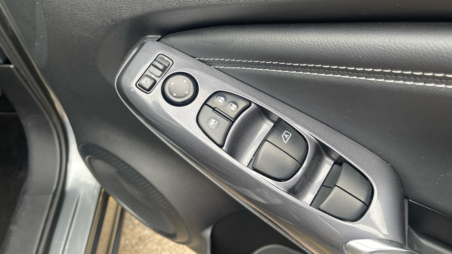 Used Nissan Juke 2022 for sale - 76401898: Photo 38