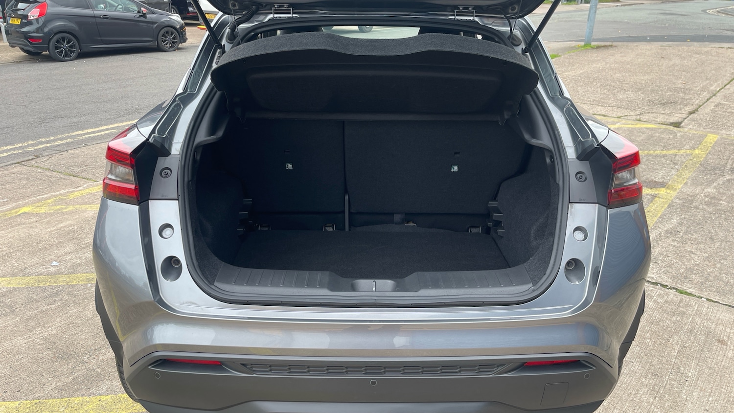 Used Nissan Juke 2022 for sale - 76401898: Photo 4