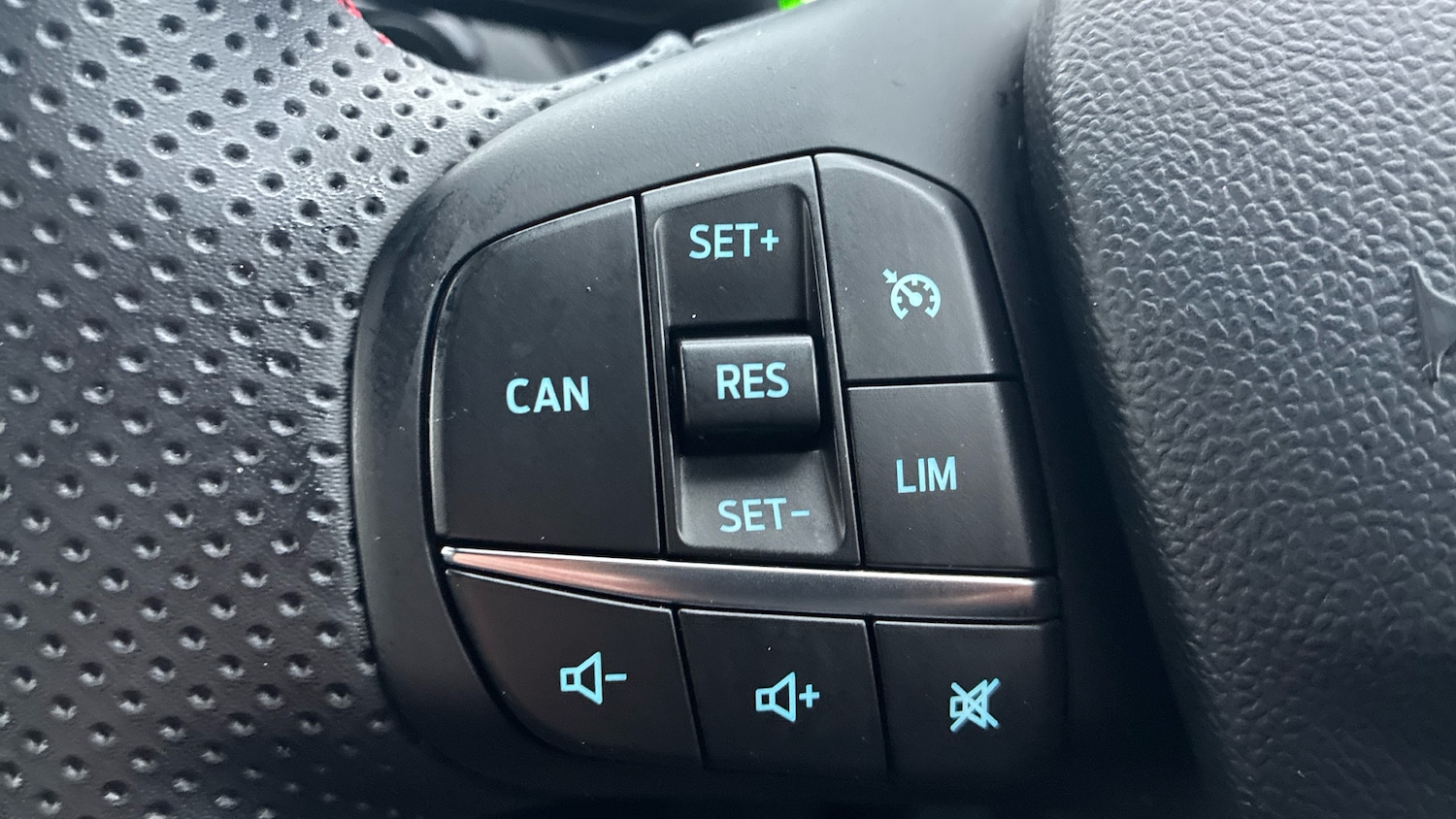 Used Ford Puma 2024 for sale - 77543544: Photo 21