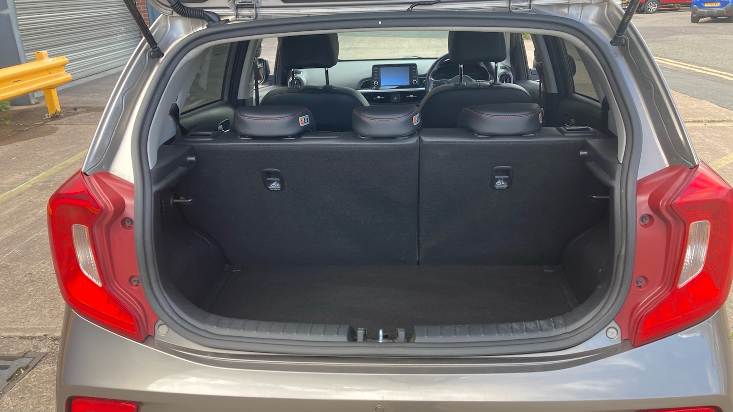 Used Kia Picanto 2019 for sale - 76366870: Photo 4