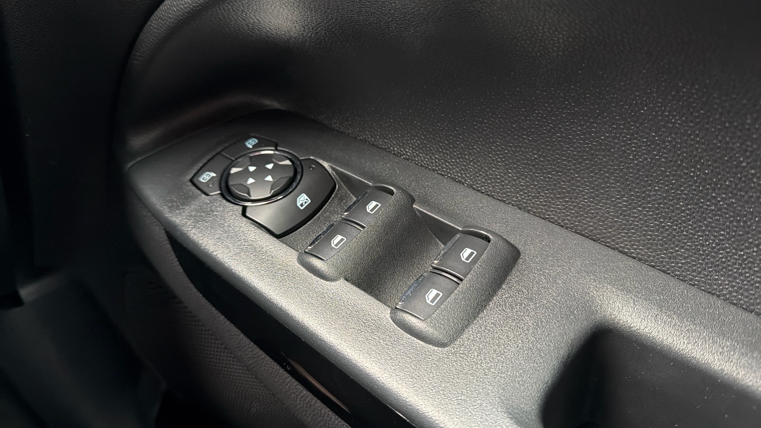 Used Ford Ecosport 2022 for sale - 77272194: Photo 32