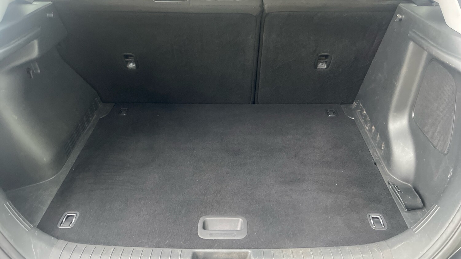 Used Hyundai KONA 2020 for sale - 77420170: Photo 8