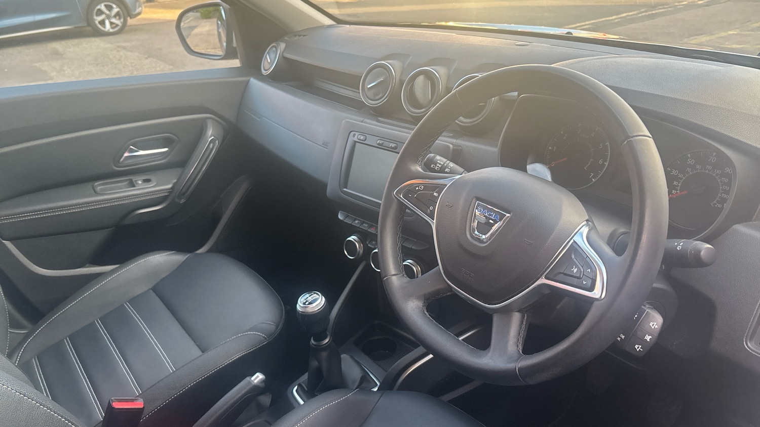 Used Dacia Duster 2018 for sale - 77052936: Photo 11