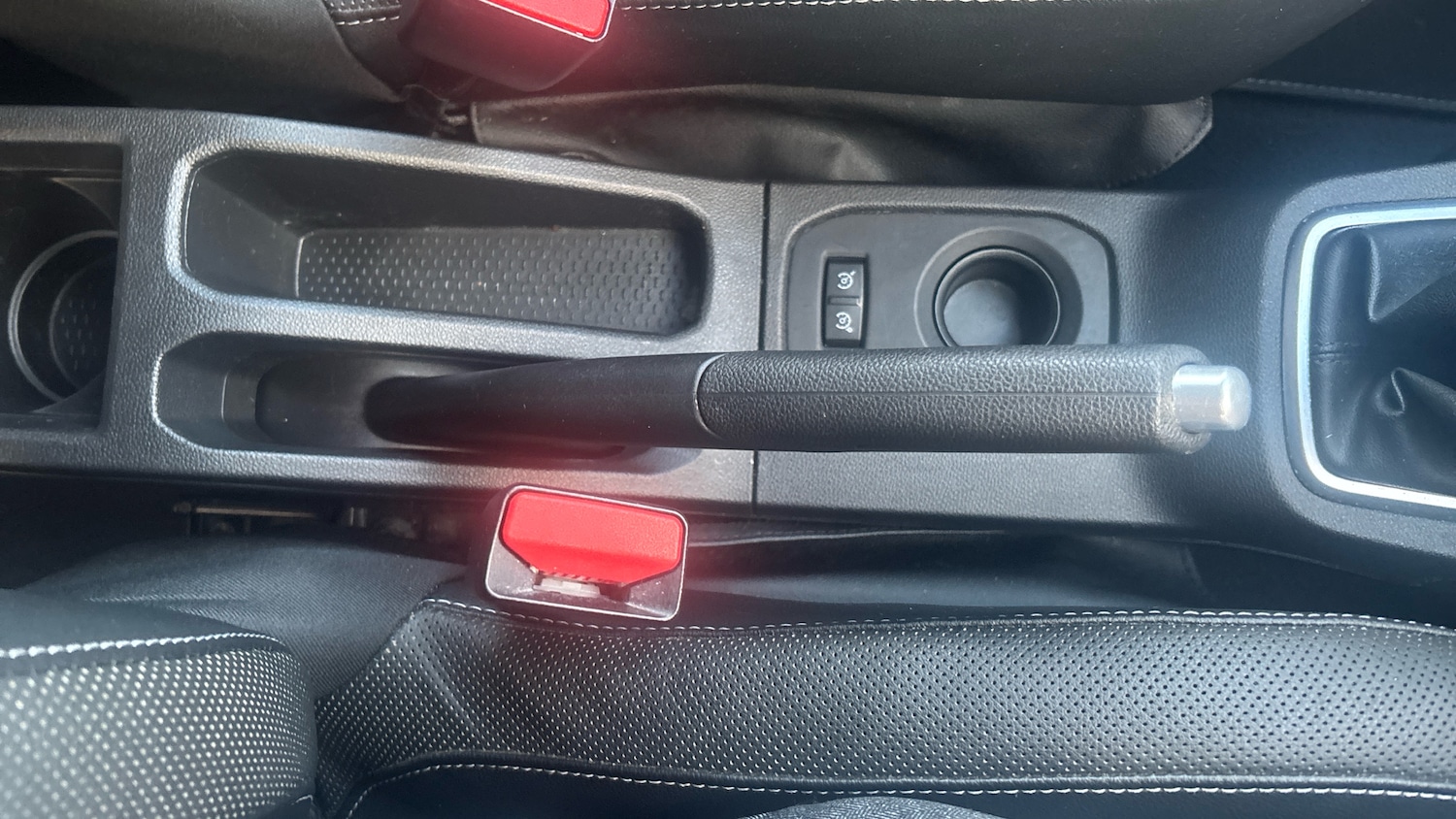 Used Dacia Duster 2018 for sale - 77052936: Photo 35