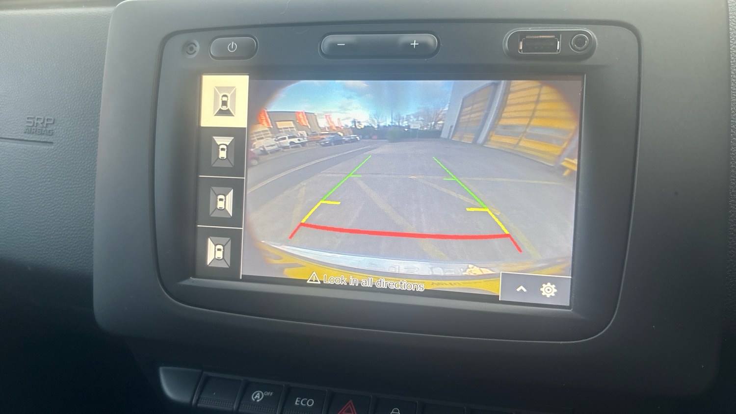 Used Dacia Duster 2018 for sale - 77052936: Photo 43