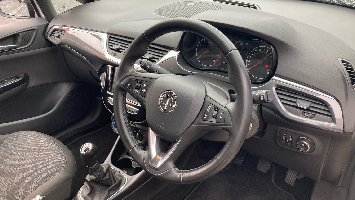 Used Vauxhall Corsa 2018 for sale - 76366937: Photo 11