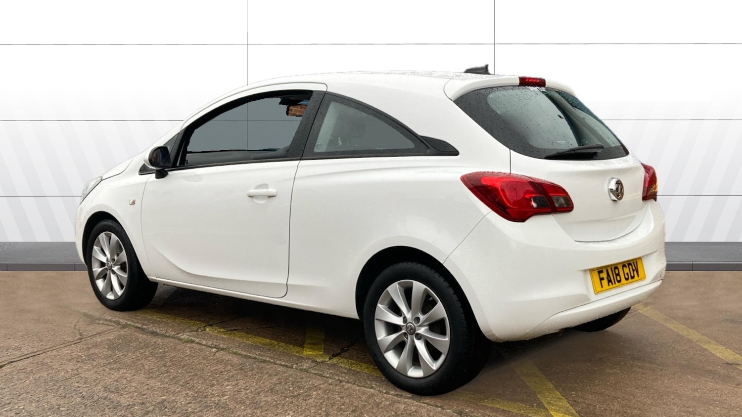 Used Vauxhall Corsa 2018 for sale - 76366937: Photo 2