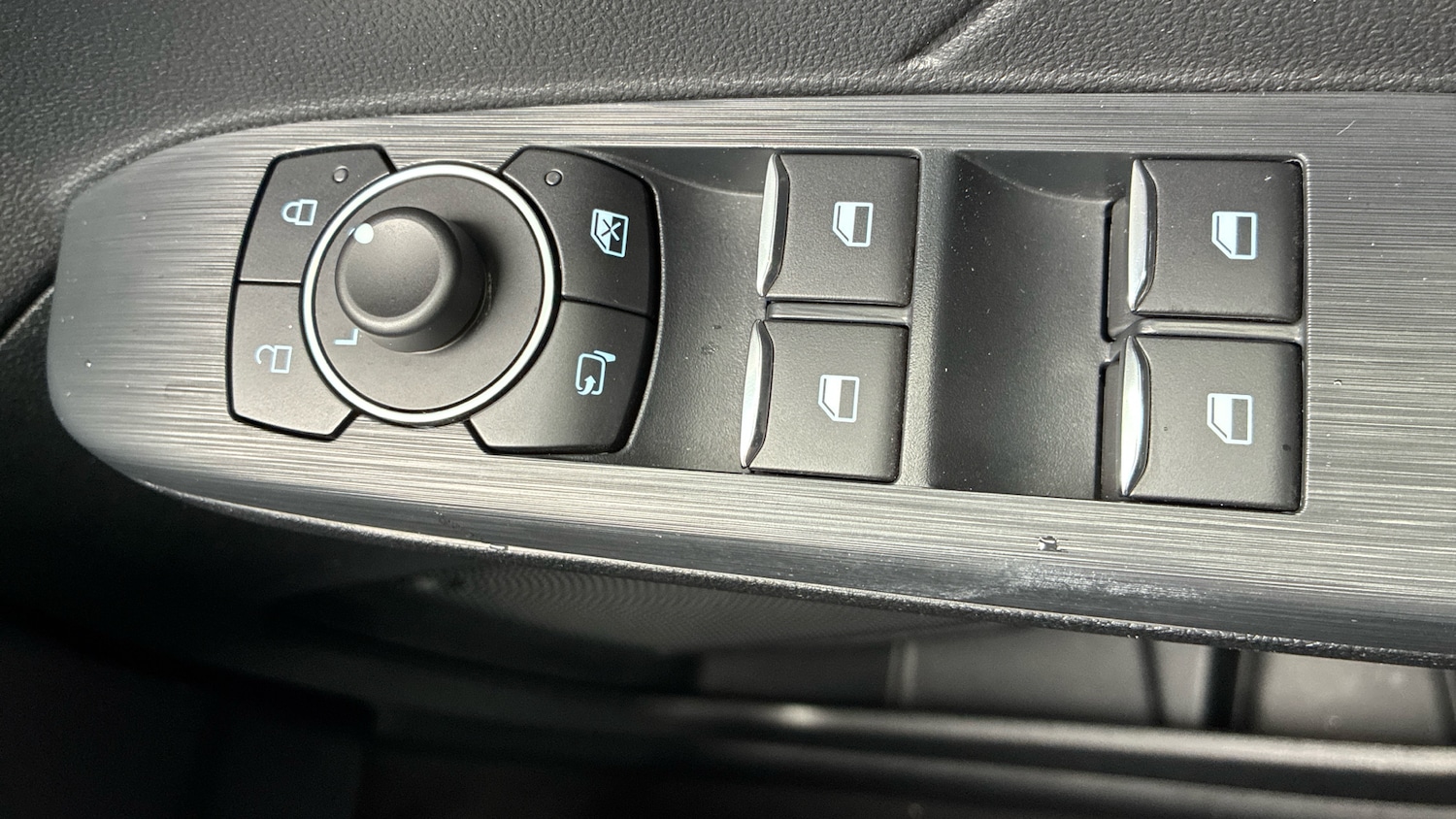 Used Ford Kuga 2022 for sale - 77915350: Photo 30