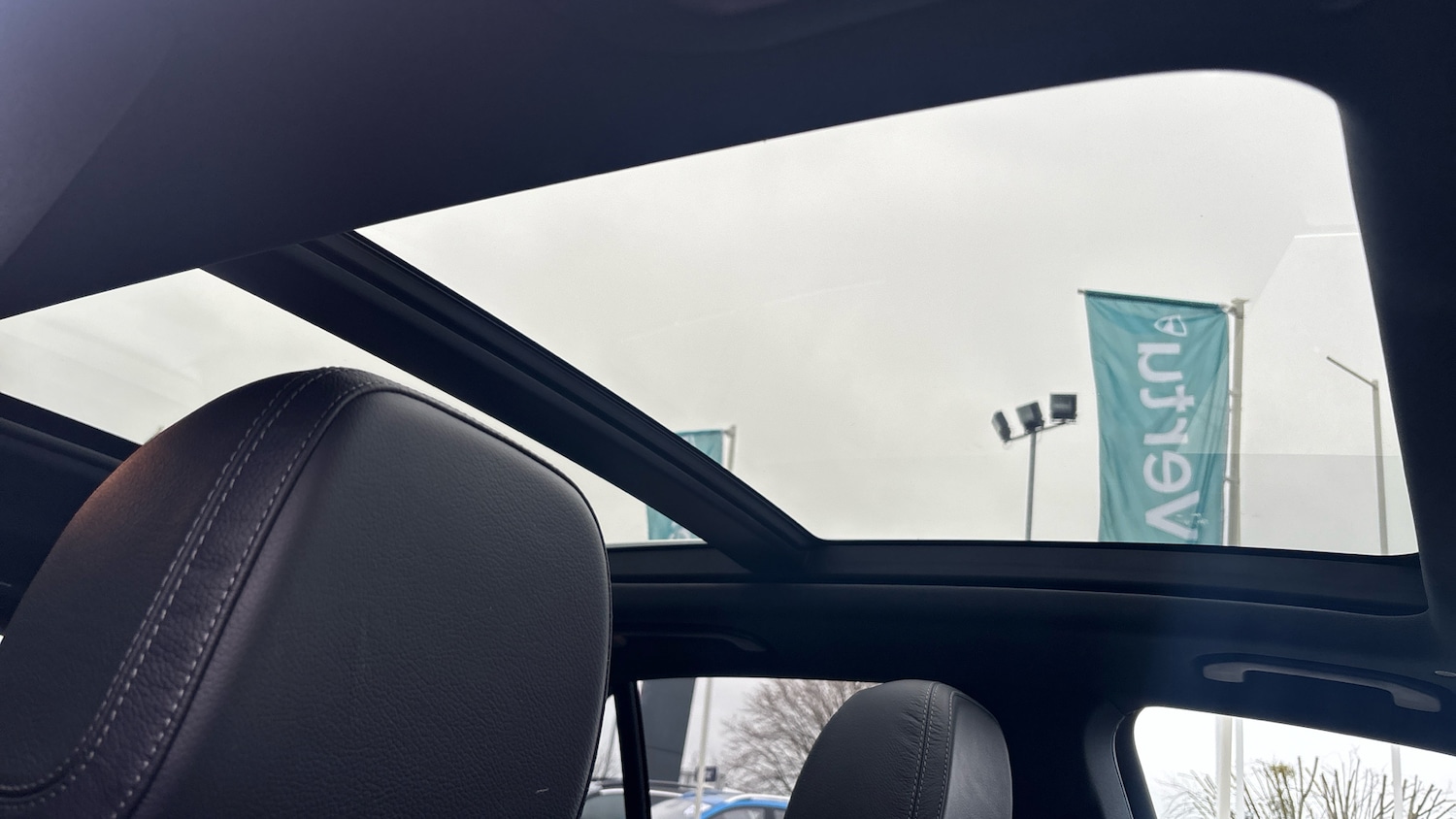 Used Mercedes-Benz GLE 2020 for sale - 77802230: Photo 32