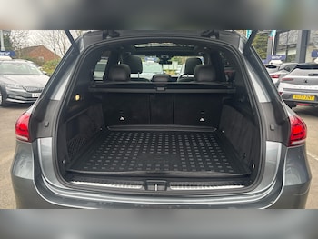 Used Mercedes-Benz GLE 2020 for sale - 77802230: Photo