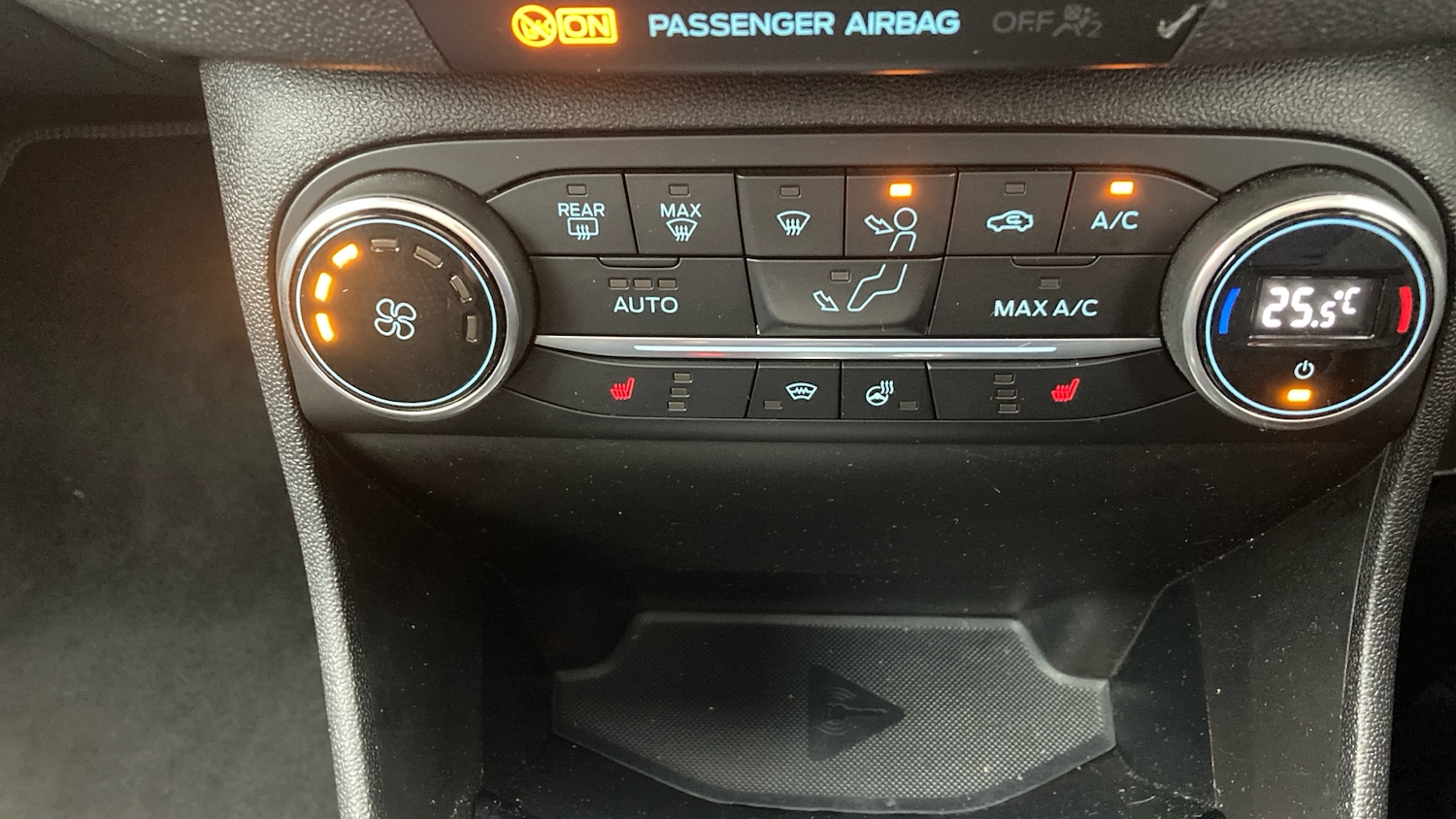 Used Ford Fiesta 2018 for sale - 77365133: Photo 27