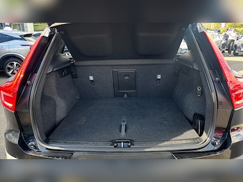 Used Volvo XC40 2025 for sale - 79458335: Photo
