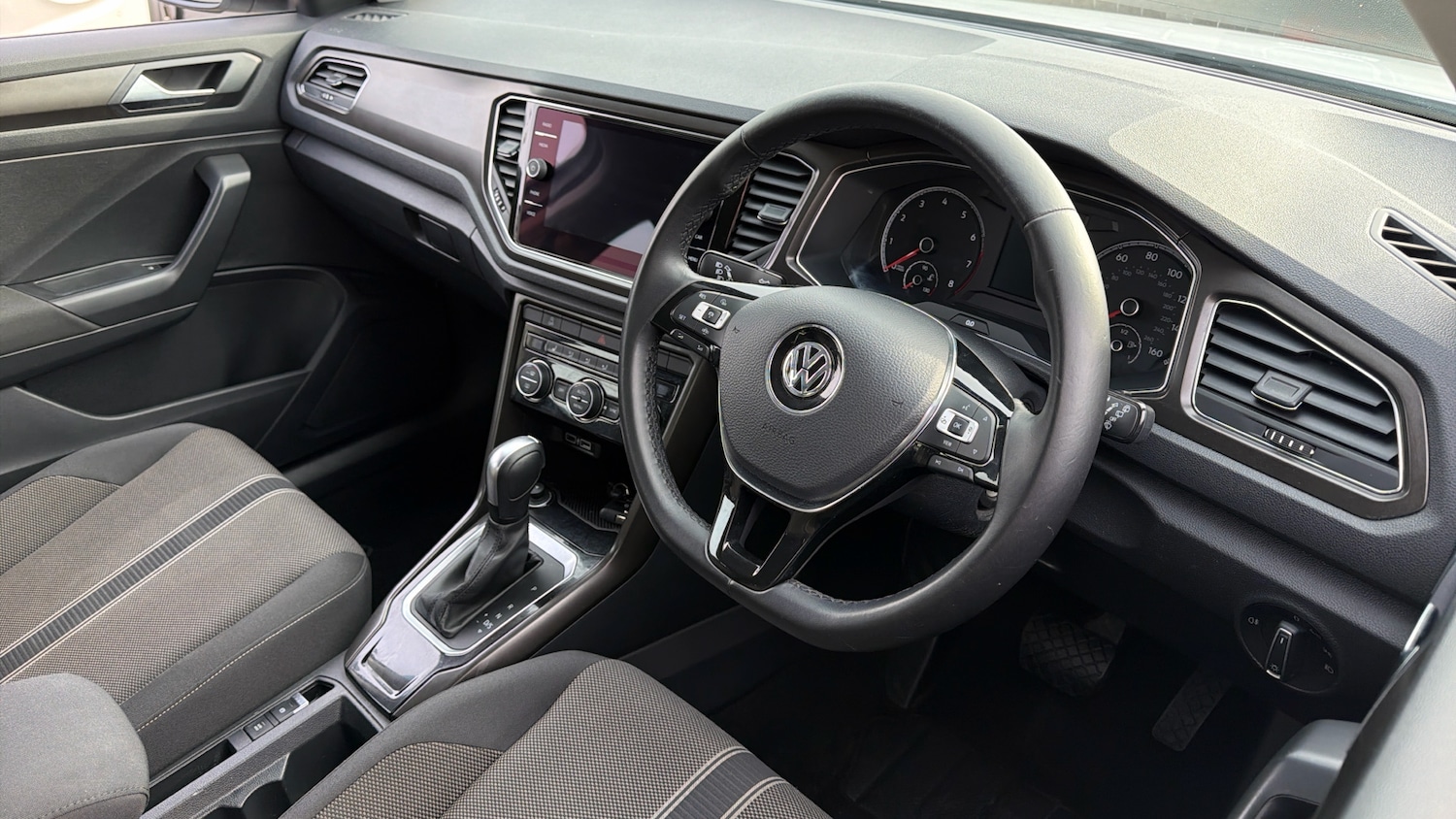 Used Volkswagen T-Roc 2019 for sale - 77968491: Photo 11