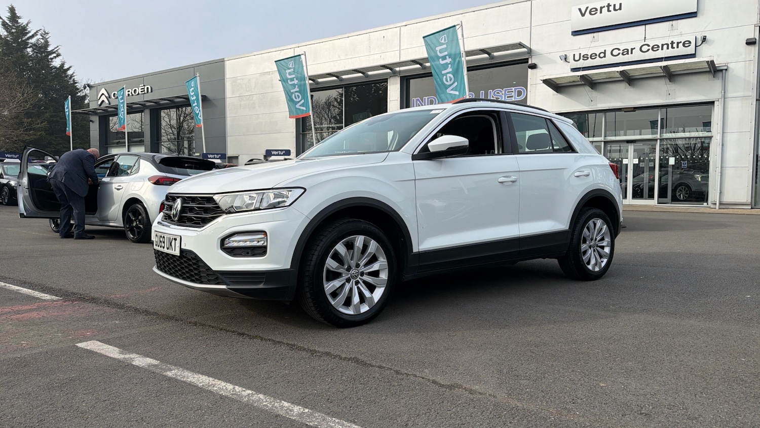 Used Volkswagen T-Roc 2019 for sale - 77968491: Photo 19