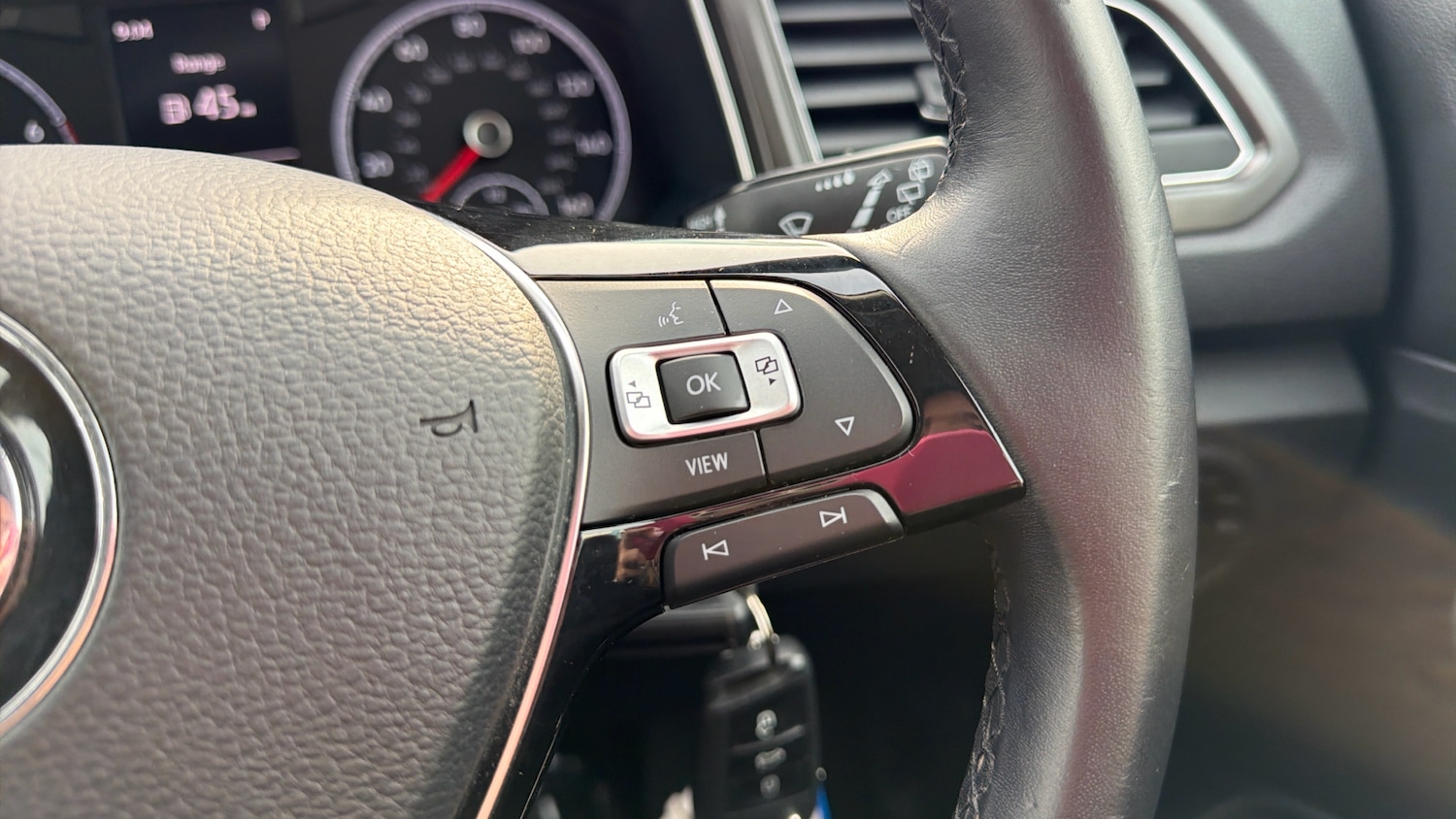 Used Volkswagen T-Roc 2019 for sale - 77968491: Photo 30