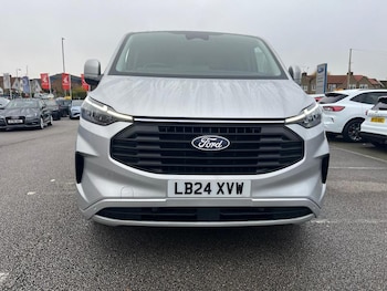 Used Ford Transit Custom 2024 for sale - 76730335: Photo