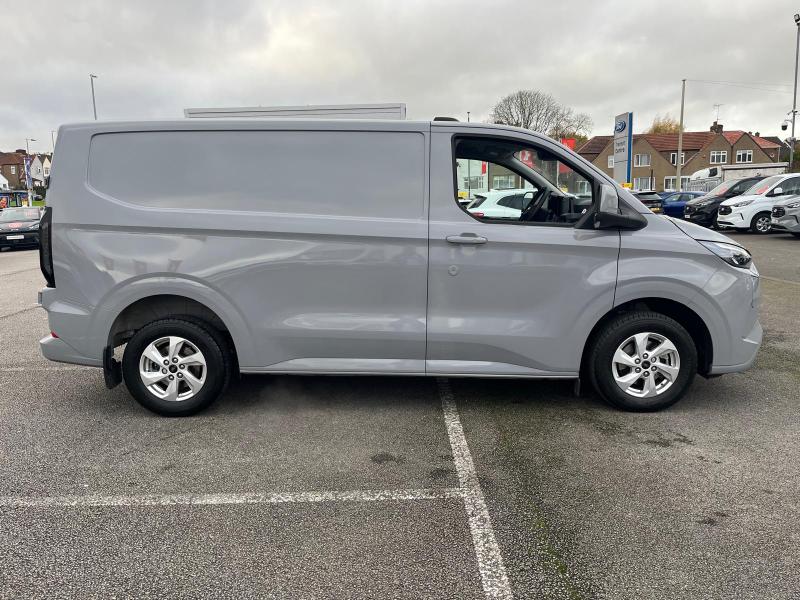 Used Ford Transit Custom 2025 for sale - 76730328: Photo 2