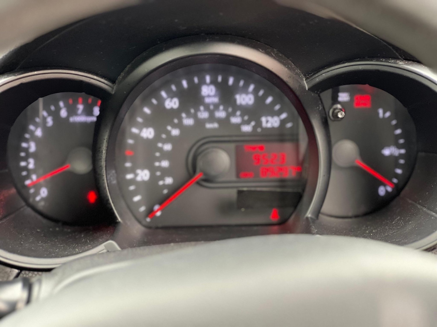 Used Kia Picanto 2011 for sale - 76994397: Photo 6