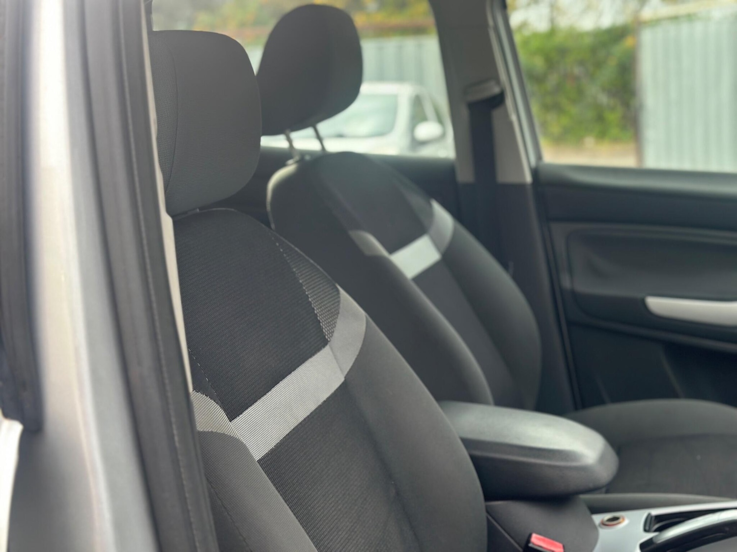 Used Ford Kuga 2012 for sale - 76388675: Photo 24