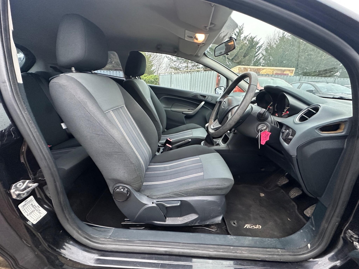 Used Ford Fiesta 2009 for sale - 77163572: Photo 7