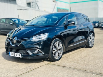 Used Renault Scenic 2018 for sale - 78034829: Photo