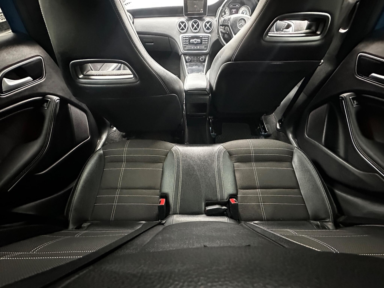 Used Mercedes-Benz A-Class 2015 for sale - 77892109: Photo 10