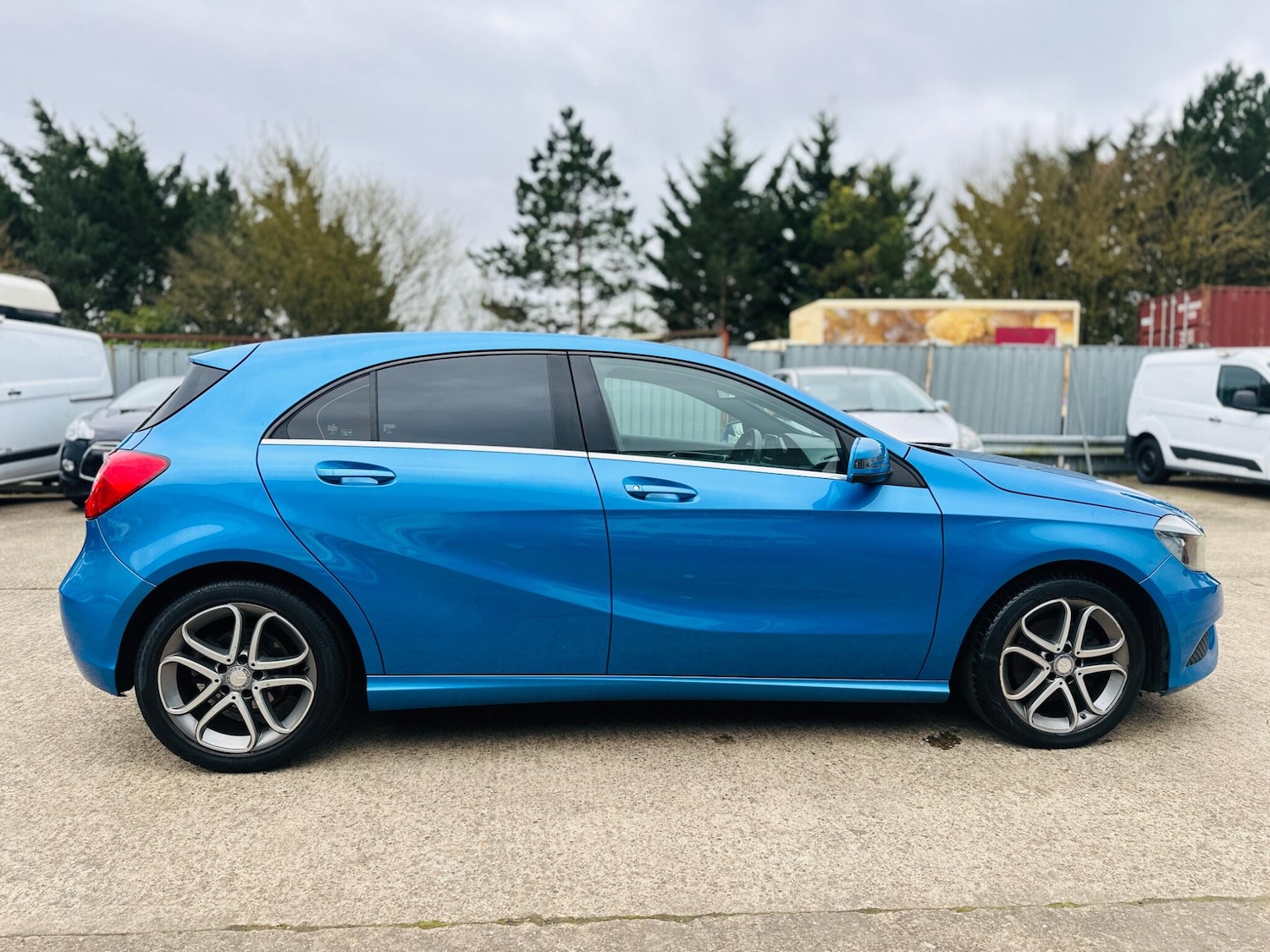 Used Mercedes-Benz A-Class 2015 for sale - 77892109: Photo 21