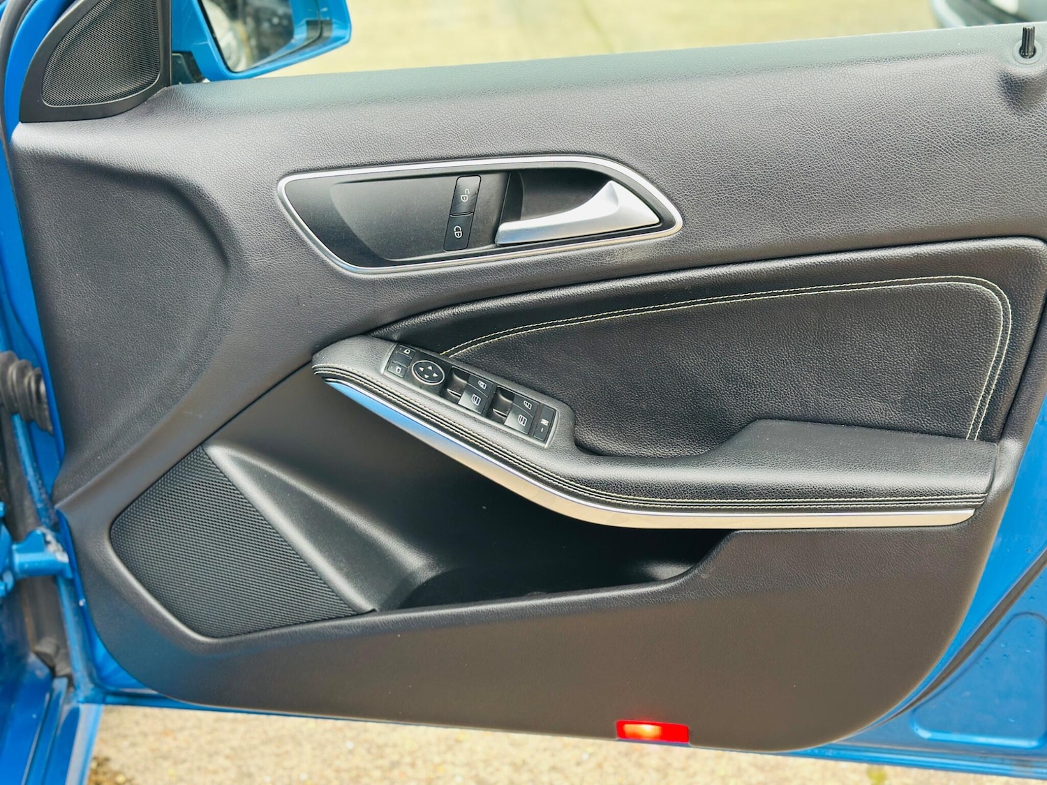 Used Mercedes-Benz A-Class 2015 for sale - 77892109: Photo 24