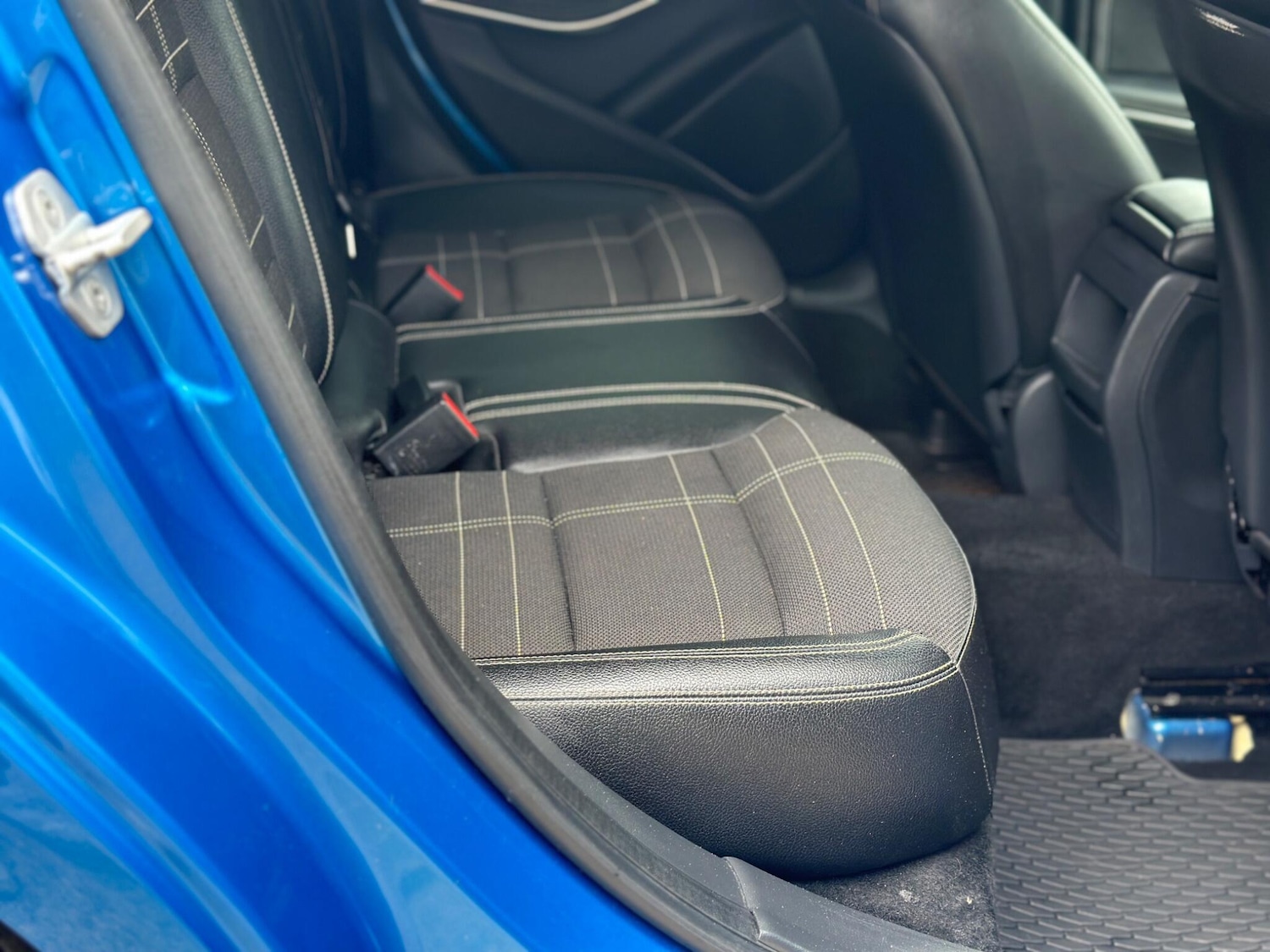 Used Mercedes-Benz A-Class 2015 for sale - 77892109: Photo 33